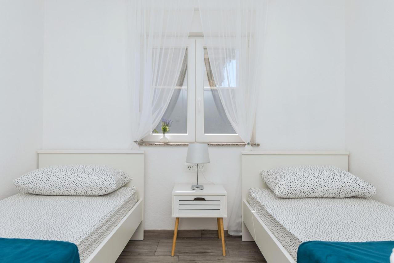 Makarska Dalija Apartamento Exterior foto