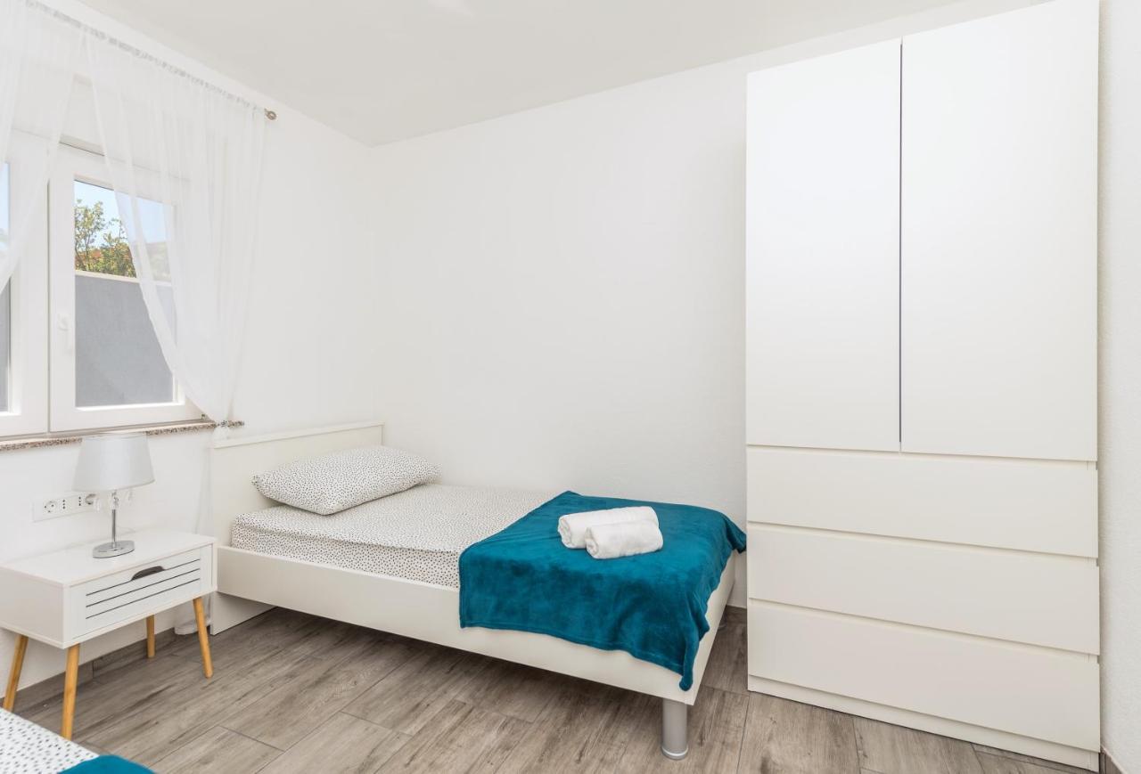 Makarska Dalija Apartamento Exterior foto