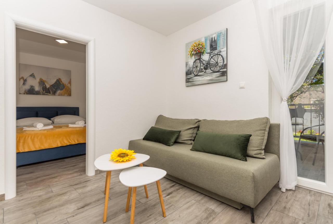 Makarska Dalija Apartamento Exterior foto
