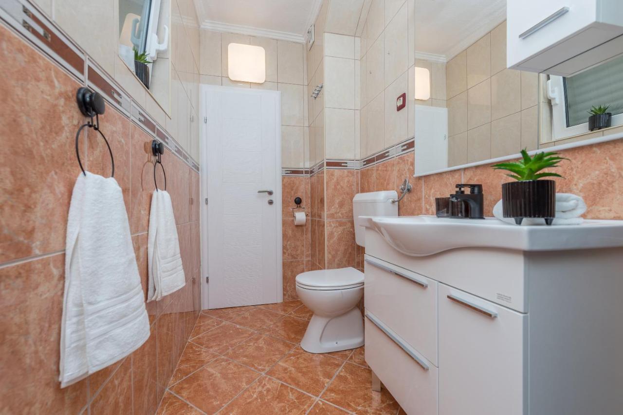 Makarska Dalija Apartamento Exterior foto